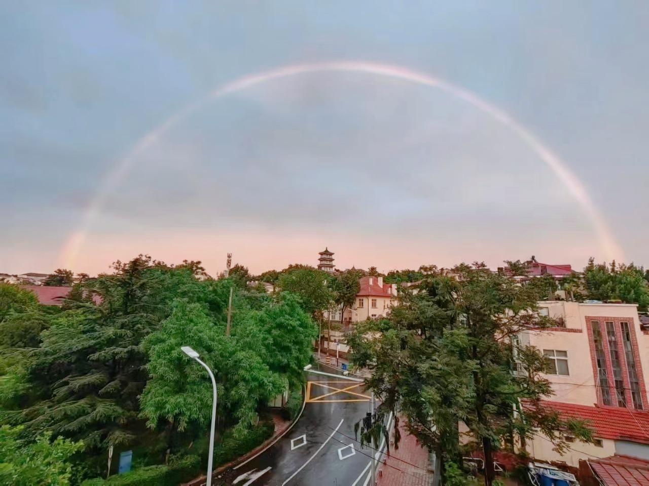 青岛盛夏彩虹雨，夏日清新好时光